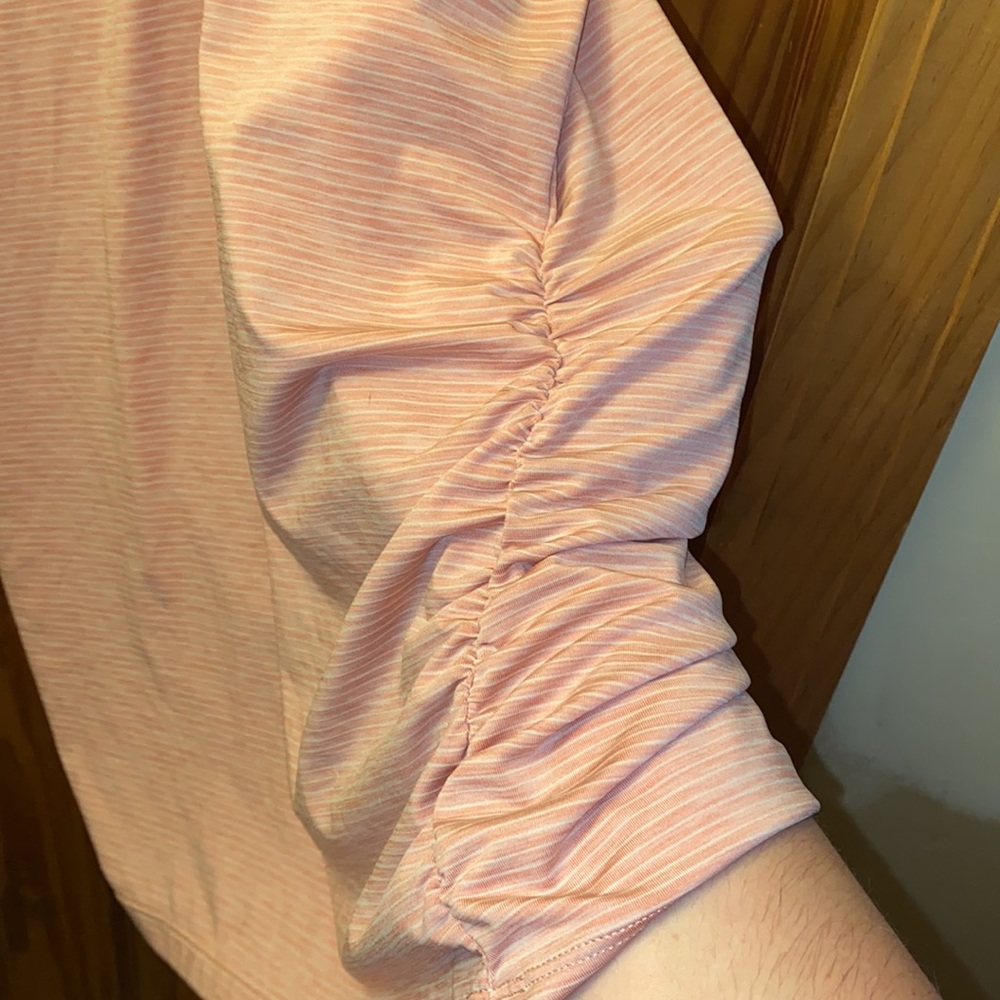 Pink Tank - Picture 2 of 5